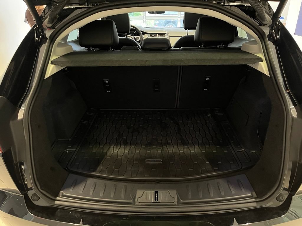 Used 2020 Jaguar E-PACE AWD/4WD image 25