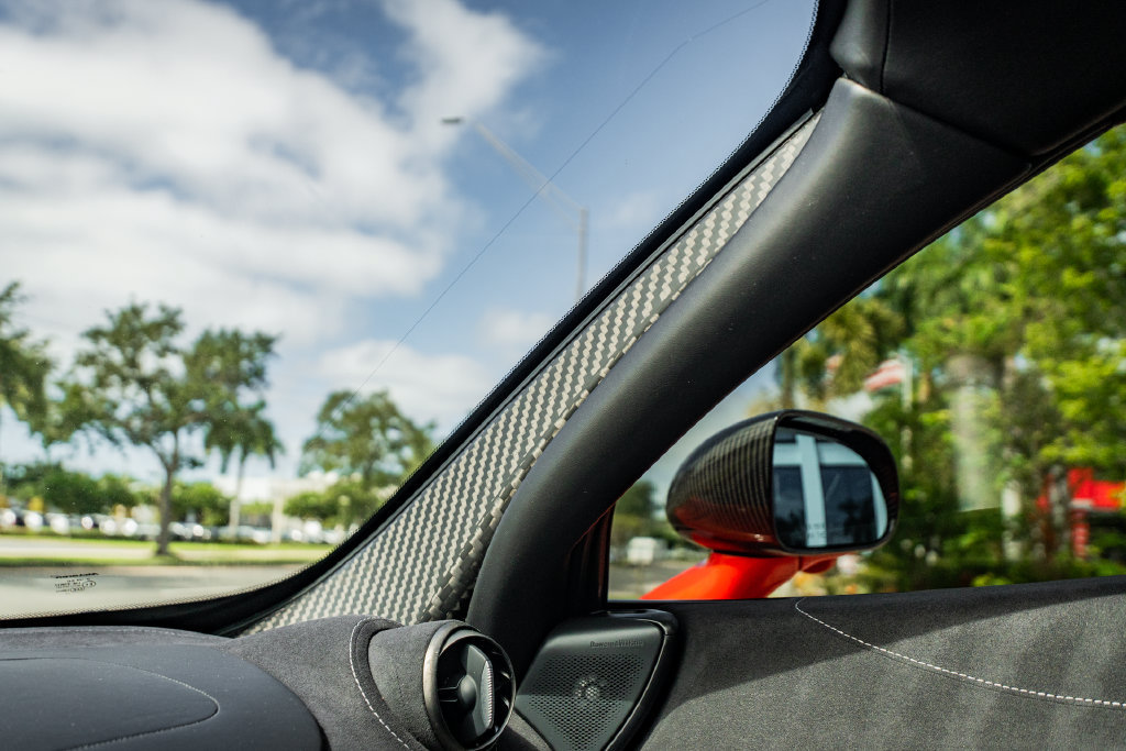 Used 2021 McLaren 720S Performance RWD image 31