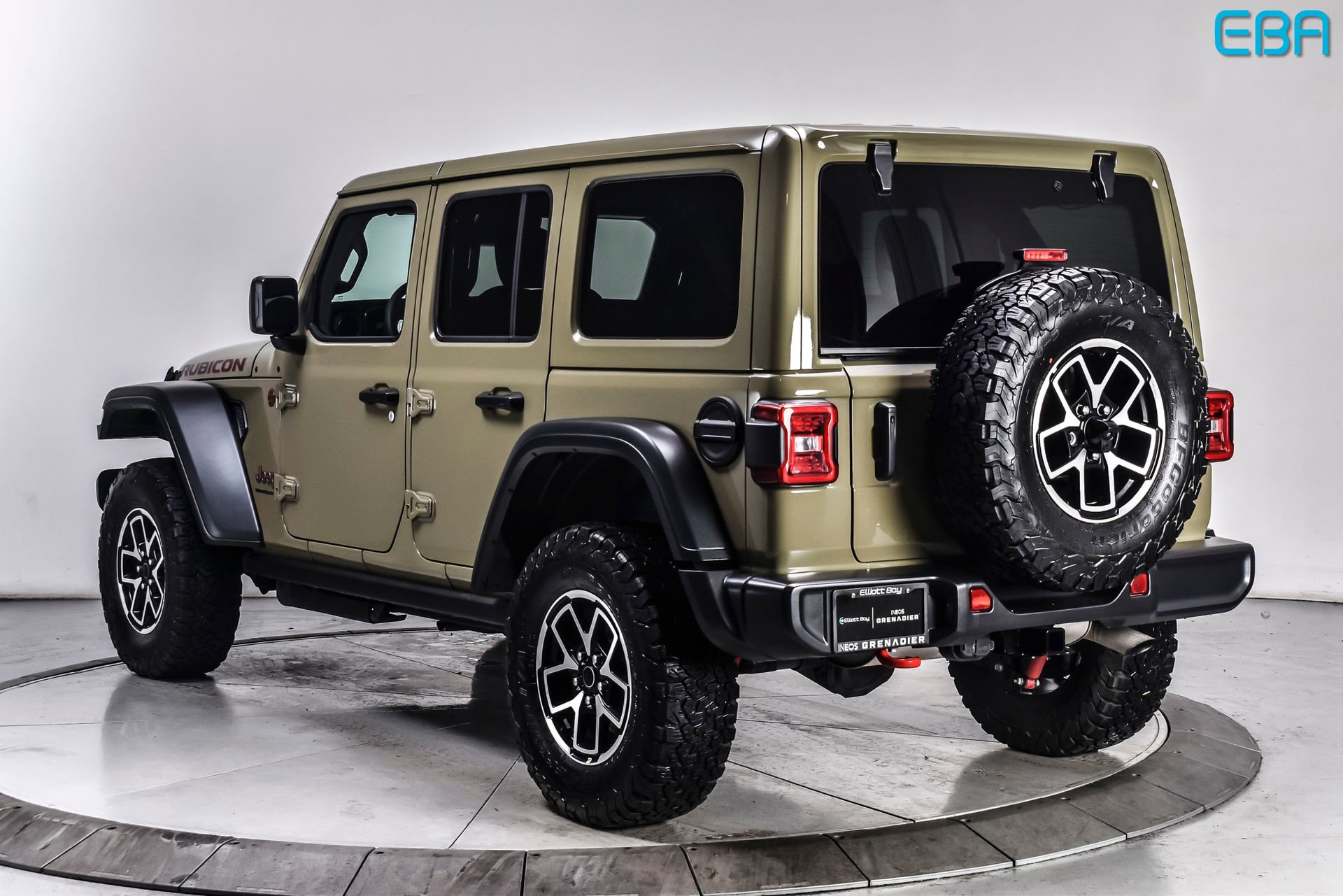 Used 2026 Jeep Wrangler Unlimited Rubicon AWD/4WD image 4