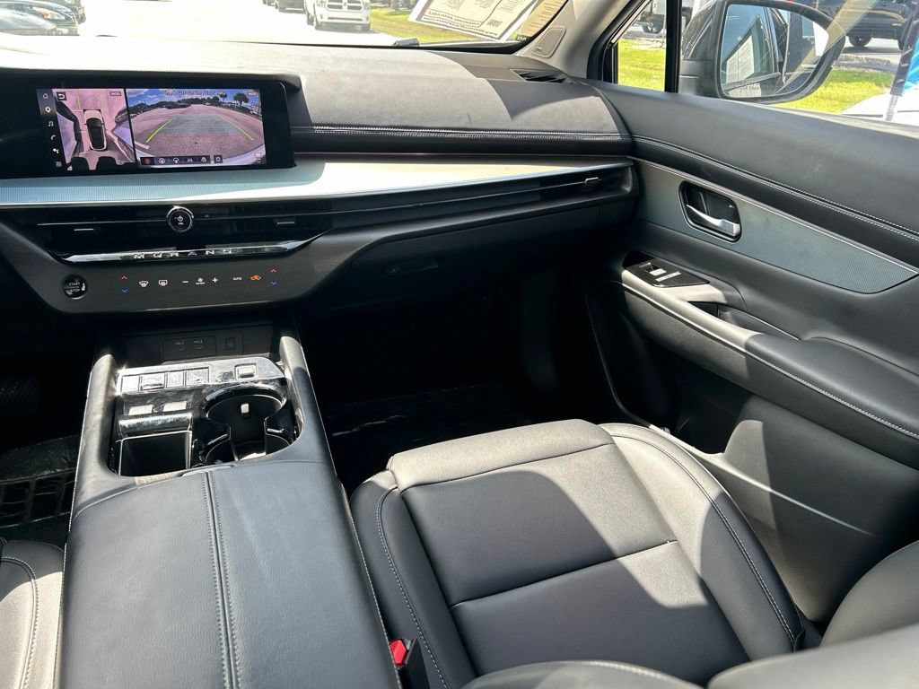 Certified 2025 Nissan Murano SL AWD/4WD image 13