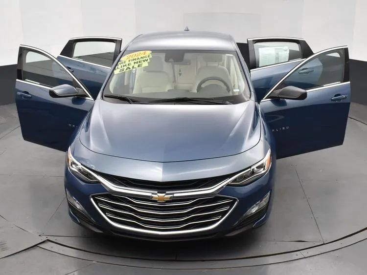 Used 2024 Chevrolet Malibu LT FWD image 10