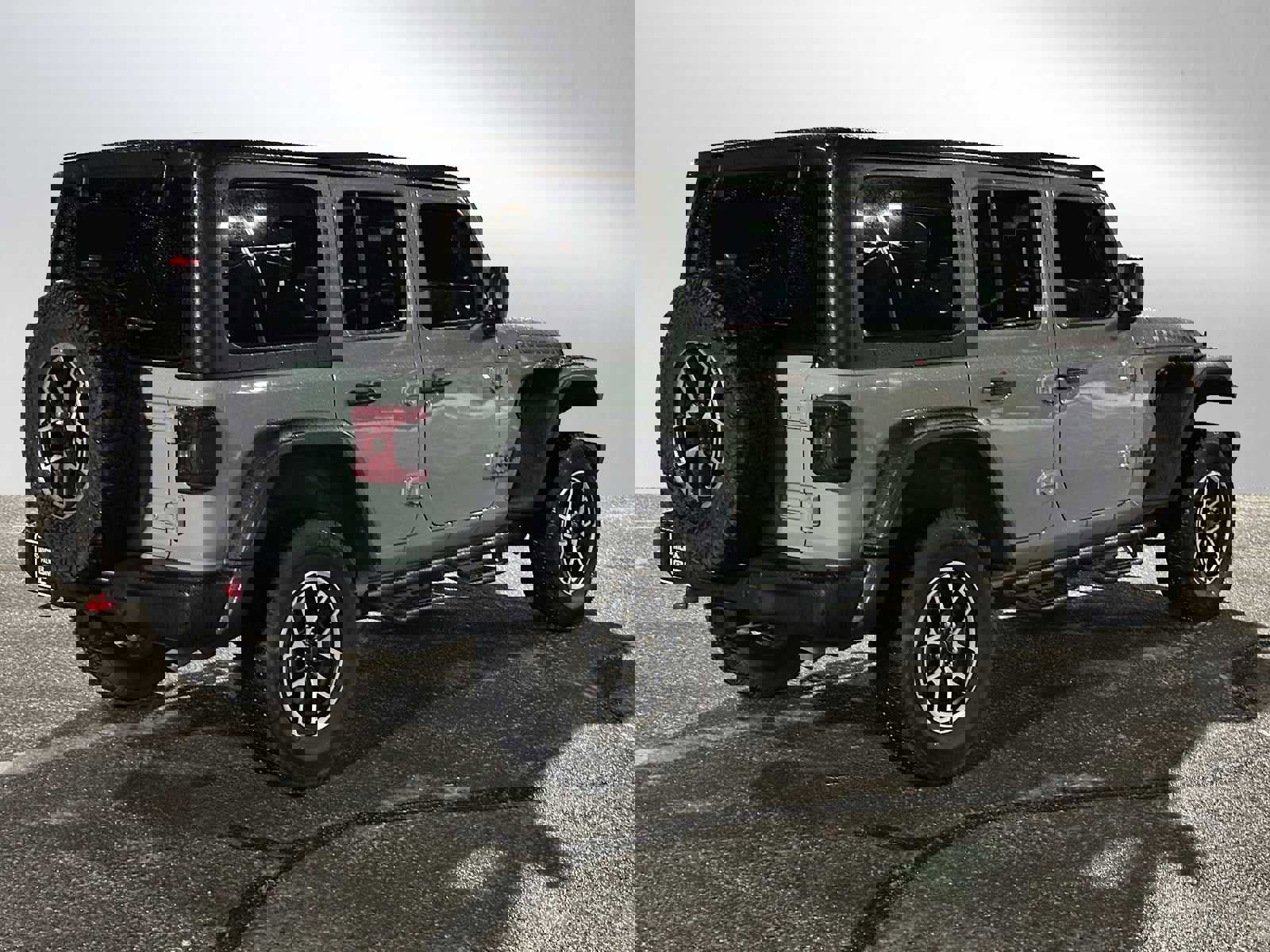 Used 2024 Jeep Wrangler Unlimited Rubicon w/ Capability Package image 3