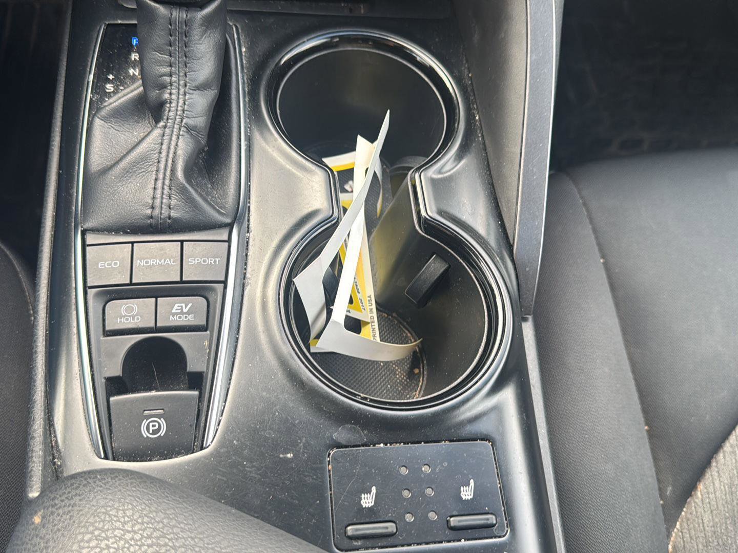 Used 2019 Toyota Camry LE w/ Sunroof Package image 18