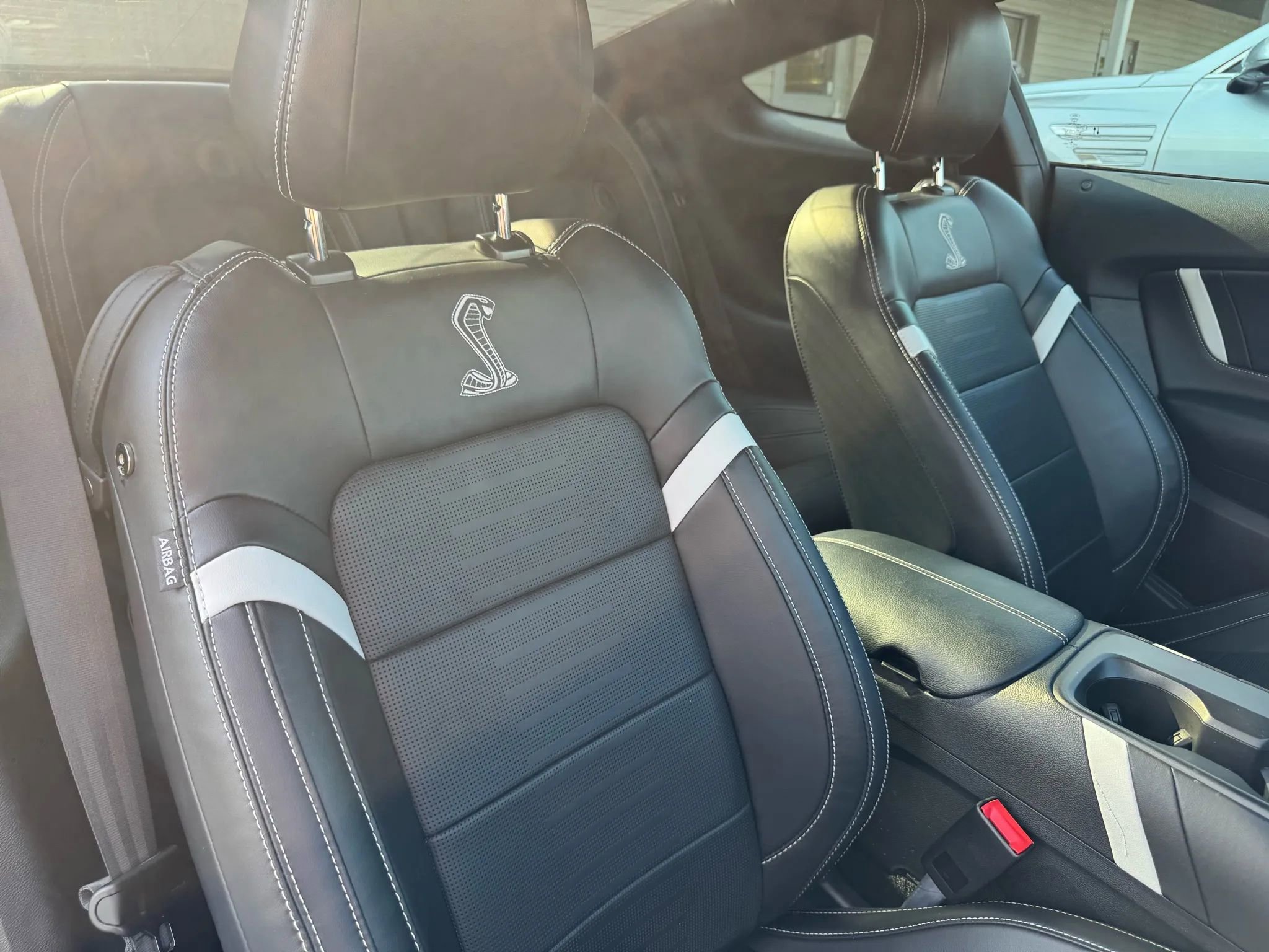 Used 2021 Ford Mustang Shelby GT500 w/ Technology Package image 25