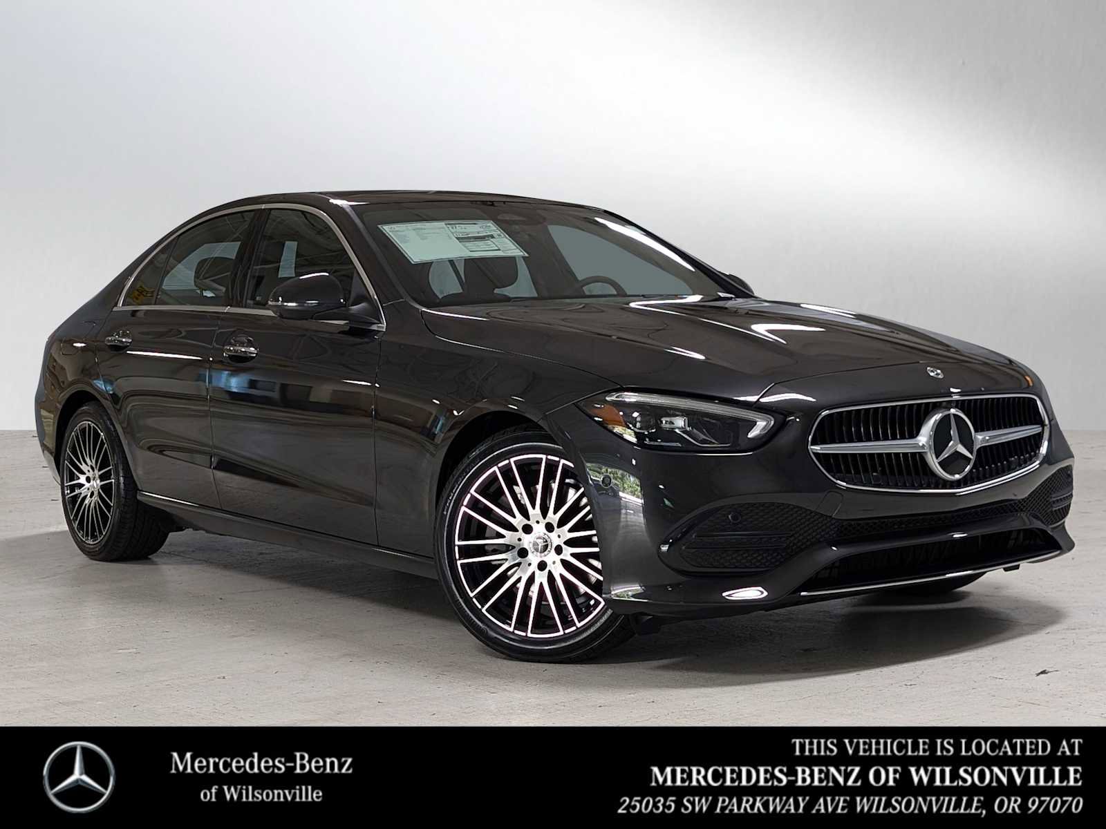 Used 2025 Mercedes-Benz C 300 4MATIC Sedan image 1