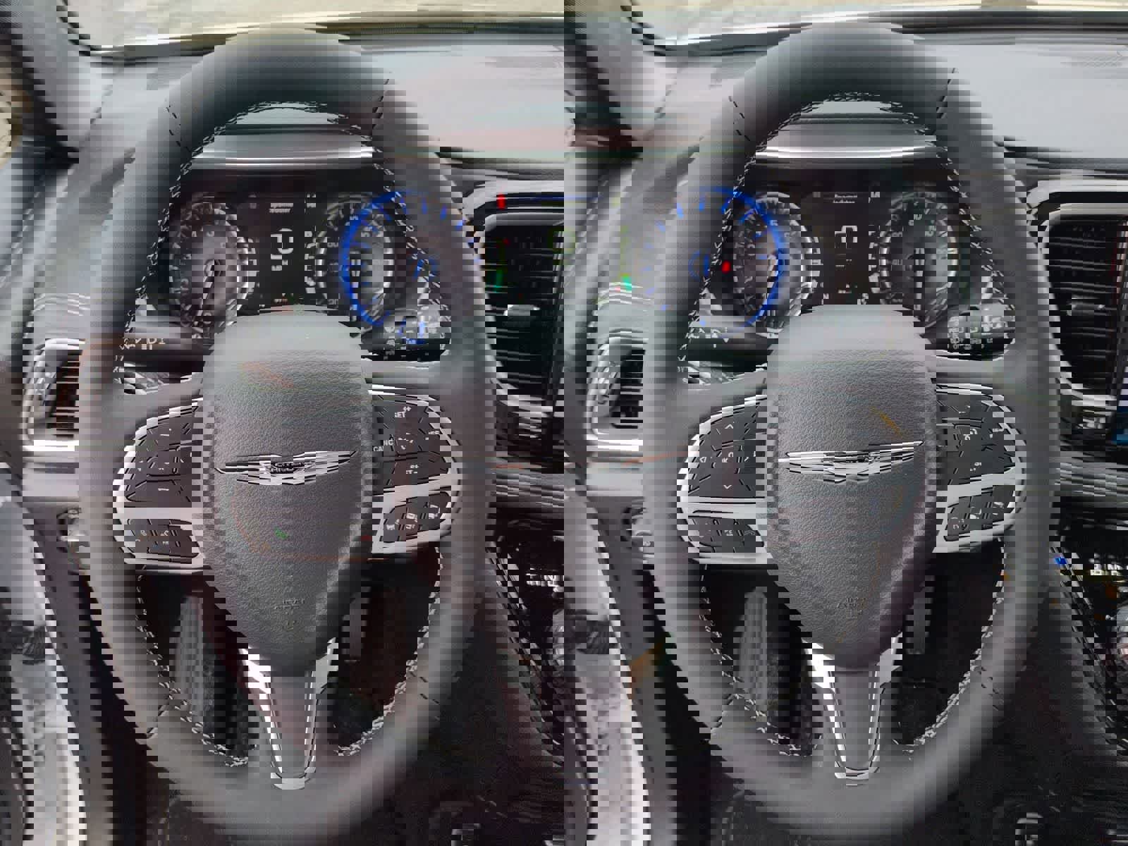 New 2026 Chrysler Pacifica Select image 20