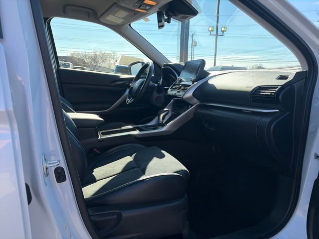 Used 2024 Mitsubishi Eclipse Cross SE image 38