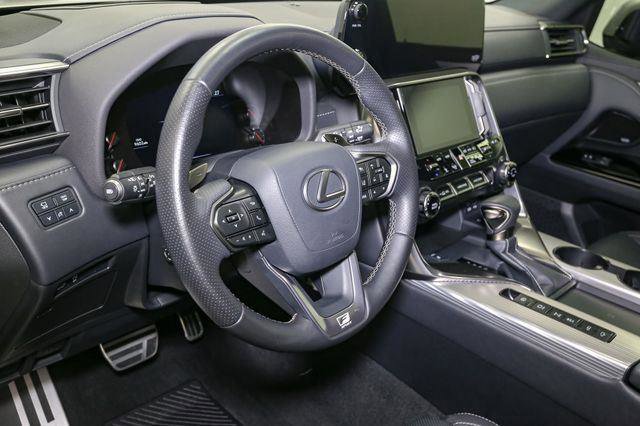 Used 2024 Lexus LX 600 F Sport image 27