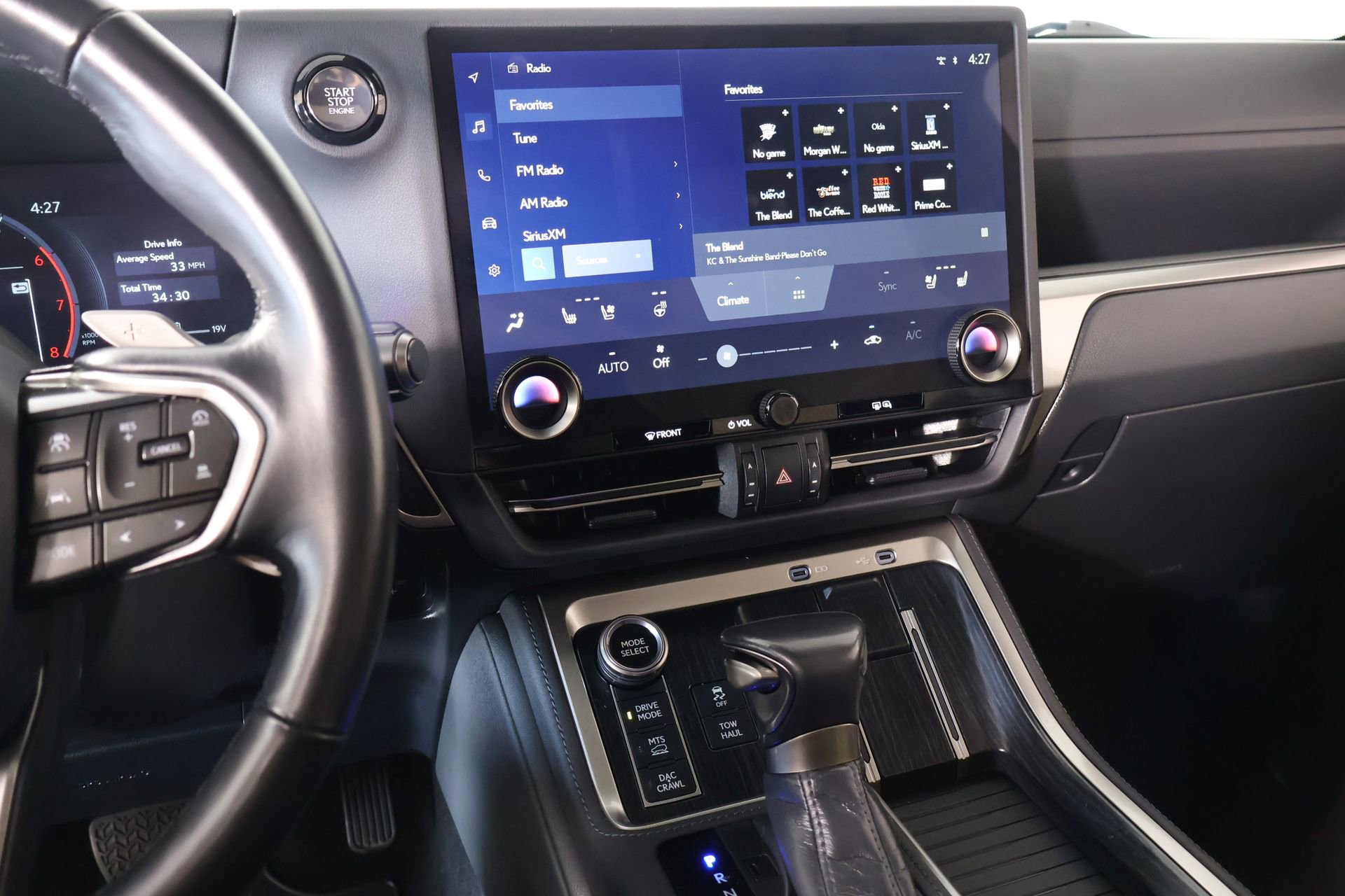 Used 2024 Lexus GX 550 AWD/4WD image 5