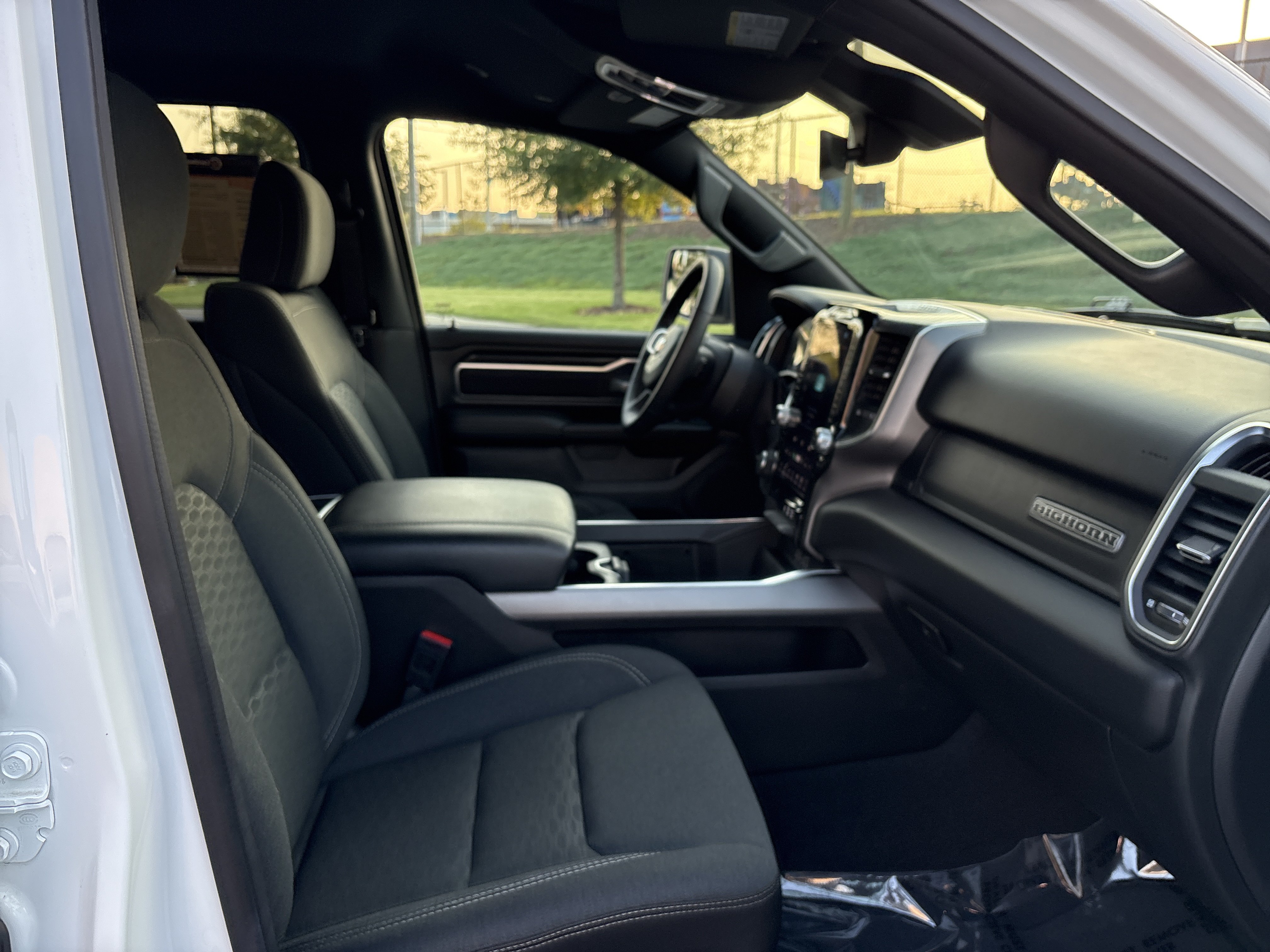 Used 2025 RAM 1500 Big Horn AWD/4WD image 24