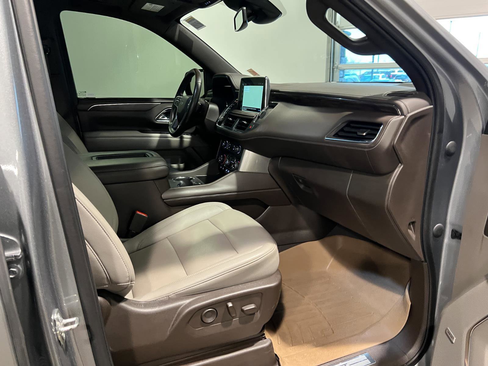 Used 2023 Chevrolet Tahoe Z71 image 41