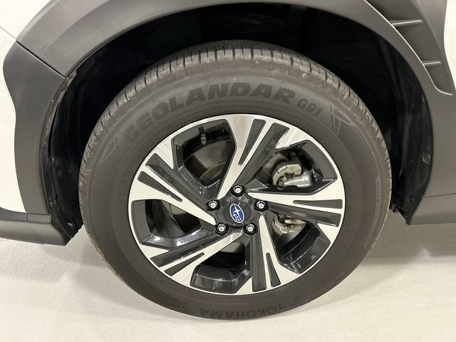 Certified 2025 Subaru Crosstrek 2.5i Premium AWD/4WD image 8