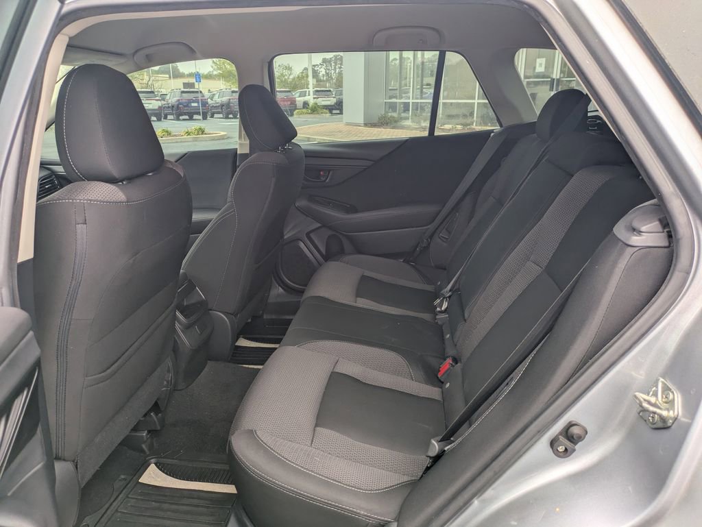 Used 2020 Subaru Outback 2.5i image 16