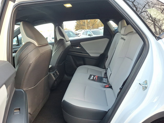 New 2026 Subaru Solterra AWD/4WD image 9