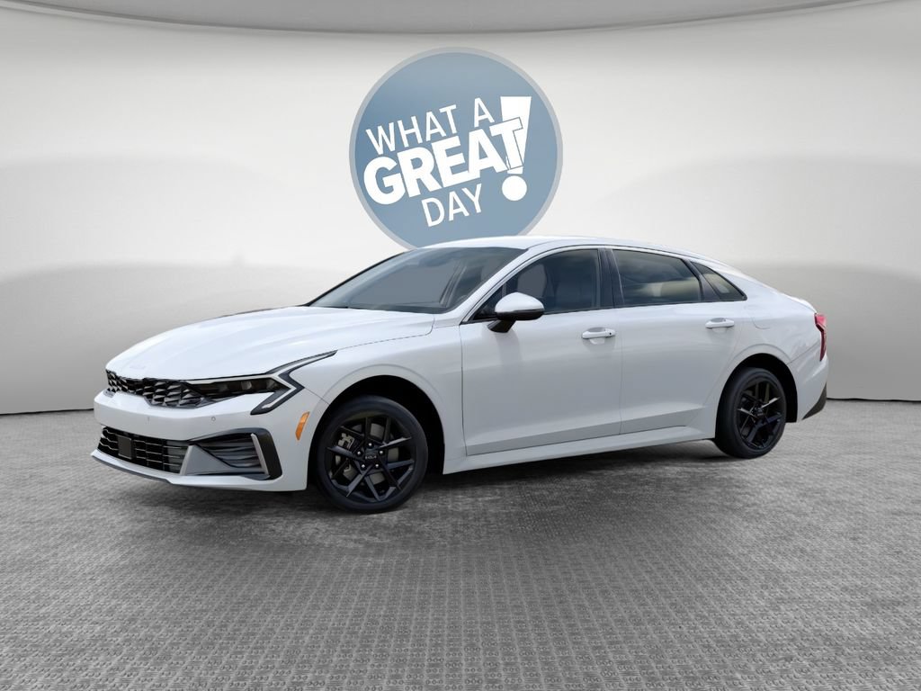 New 2026 Kia K5 LXS FWD image 3