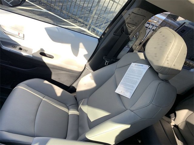 New 2026 Toyota Sienna XLE image 31