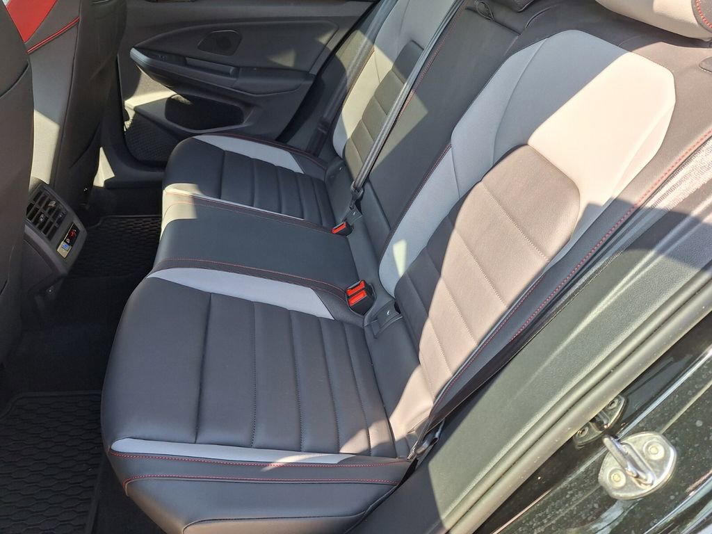 Used 2024 Volkswagen GTI Autobahn image 20