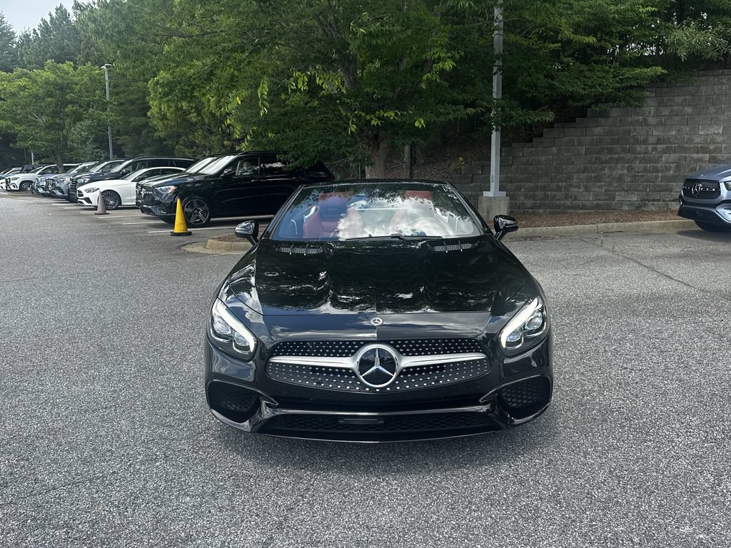 Used 2018 Mercedes-Benz SL 550 image 3