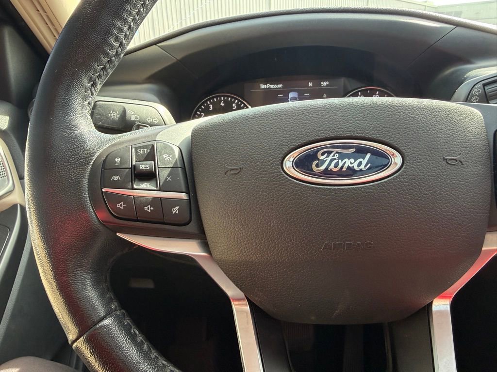 Used 2020 Ford Explorer Limited image 12