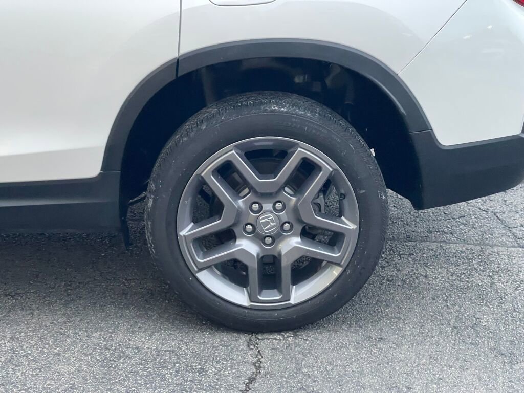 Certified 2023 Honda Passport EX-L image 23