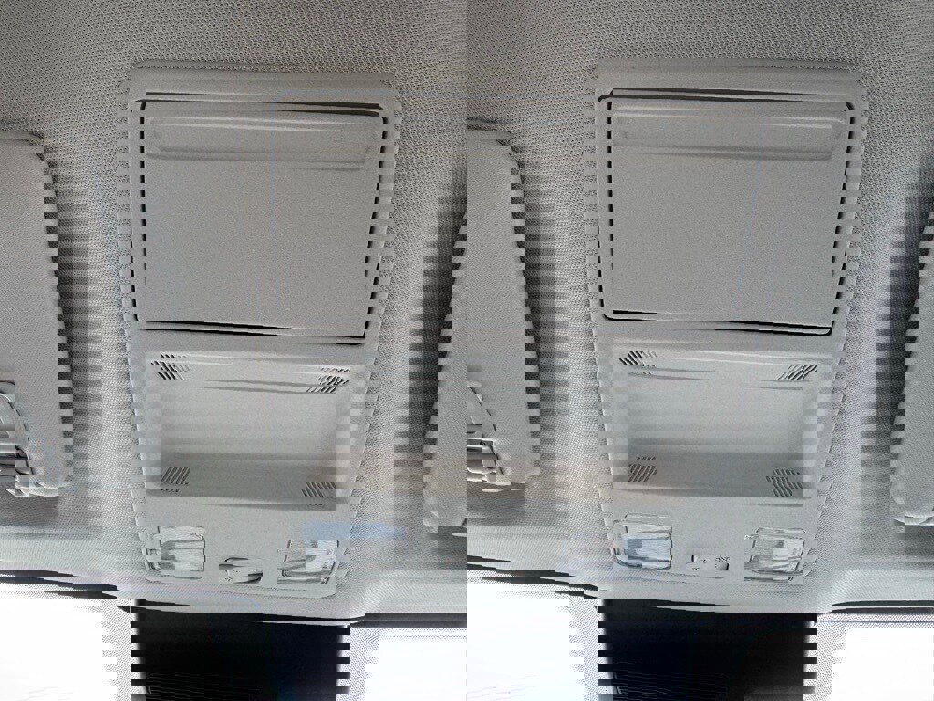 New 2025 Ford Maverick XLT w/ Black Appearance Package image 29