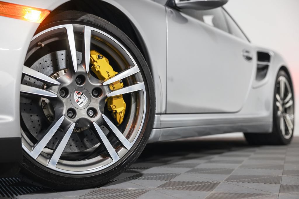 Used 2012 Porsche 911 Turbo S AWD/4WD image 13