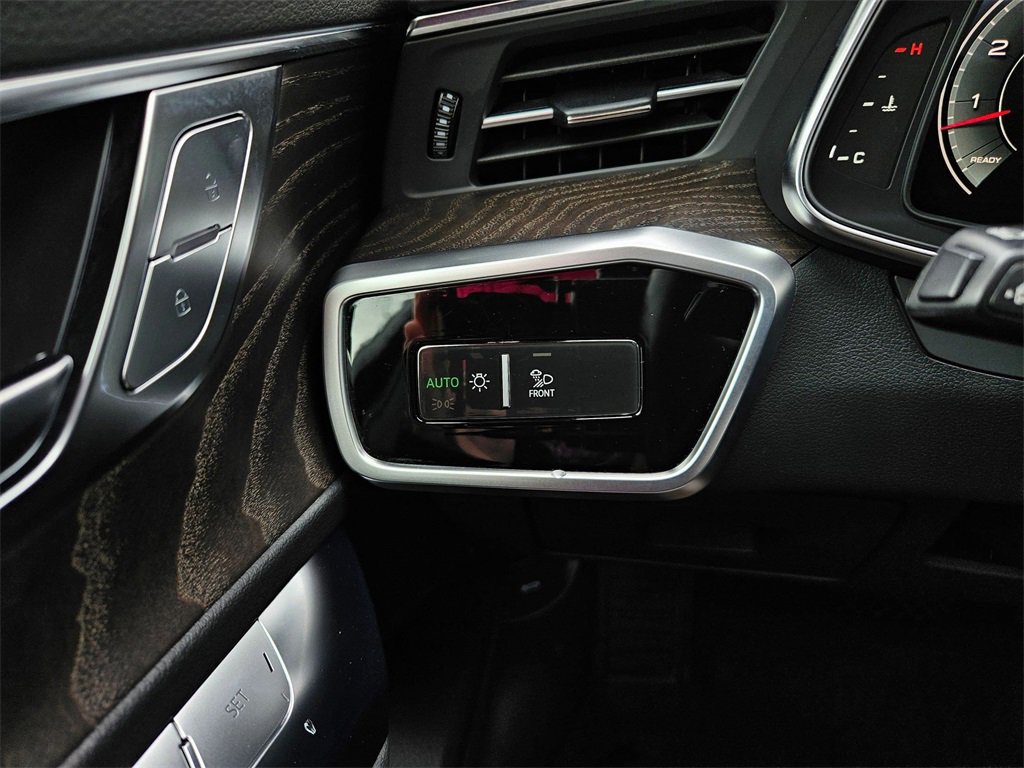 Used 2023 Audi A6 Premium Plus image 17