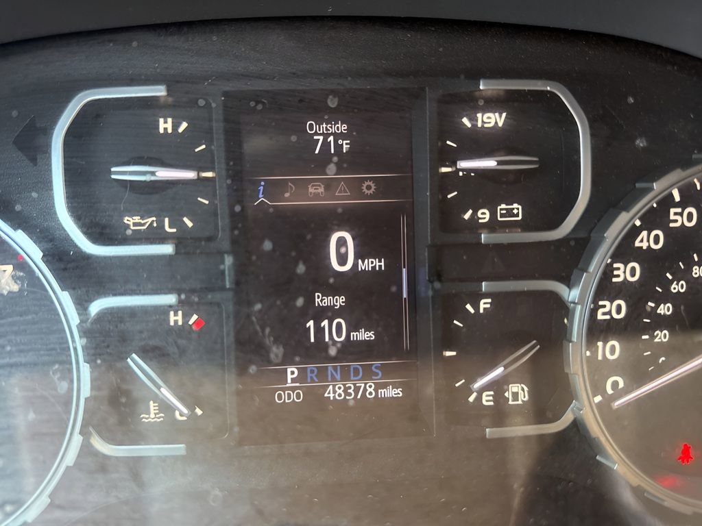Used 2019 Toyota Tundra SR5 w/ SR5 Upgrade Package RWD image 21