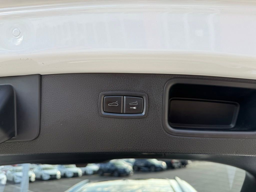 Used 2021 Porsche Macan S image 34