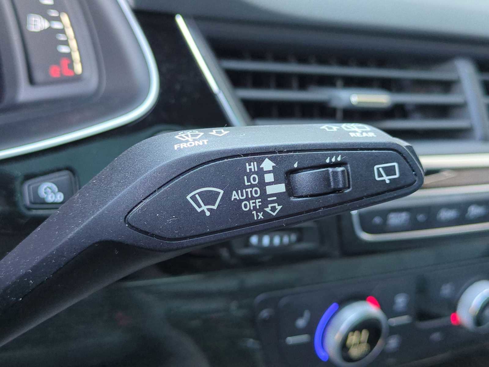 Used 2018 Audi Q7 3.0T Premium Plus image 26