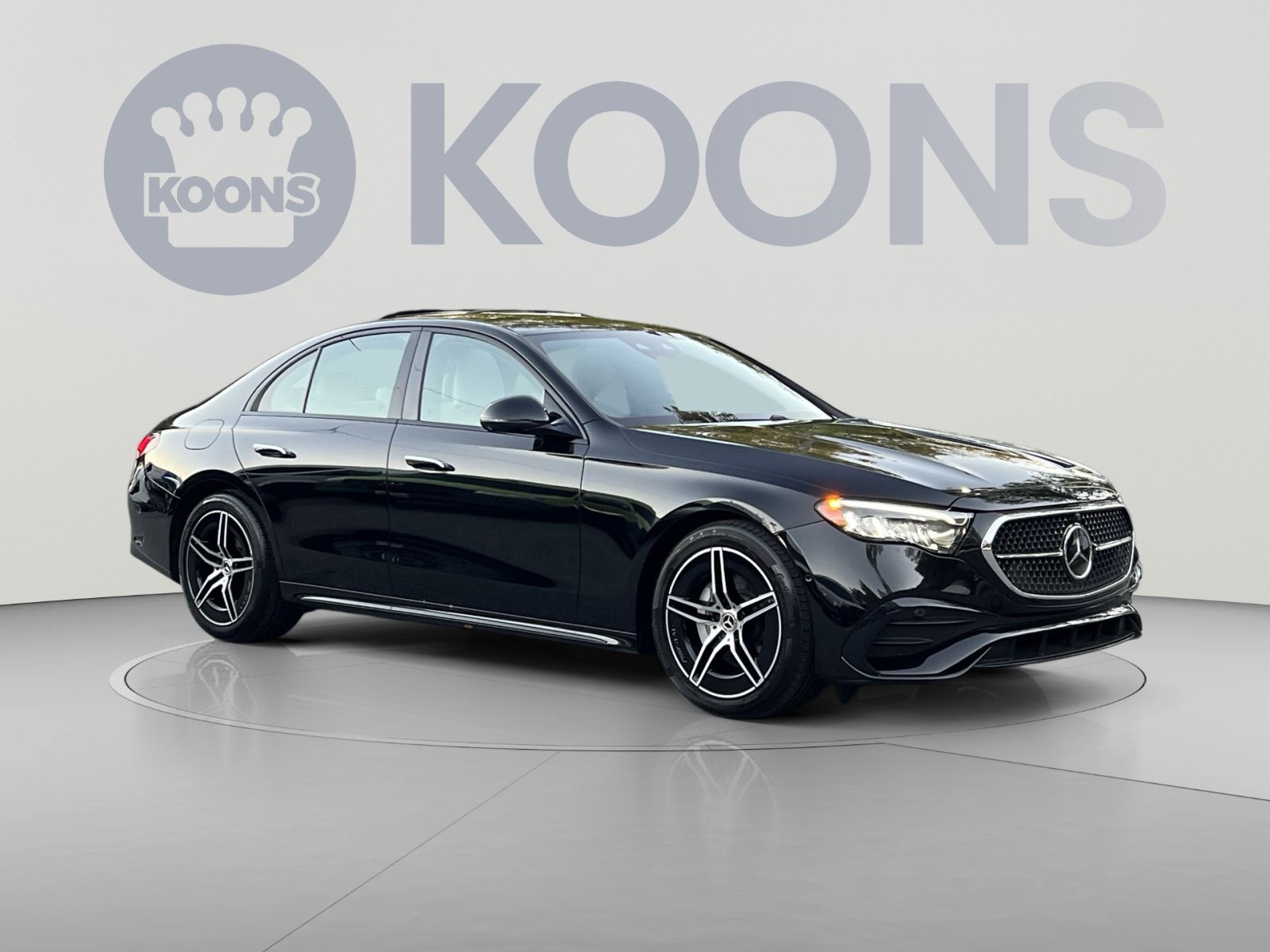 Certified 2025 Mercedes-Benz E 350 4MATIC Sedan w/ Driver Assistance Package image 2
