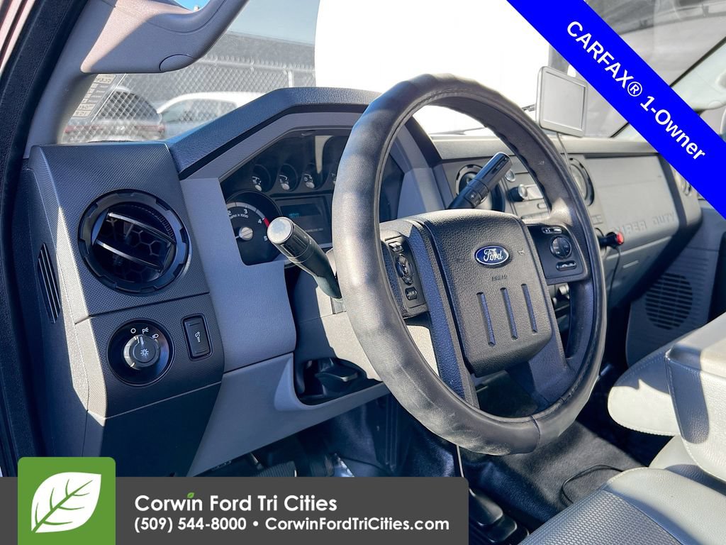 Used 2016 Ford F550 4x4 Regular Cab Super Duty image 3