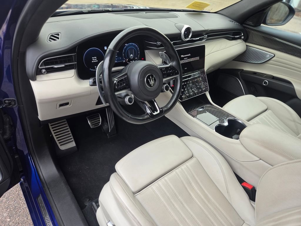 Used 2023 Maserati Grecale Modena image 14