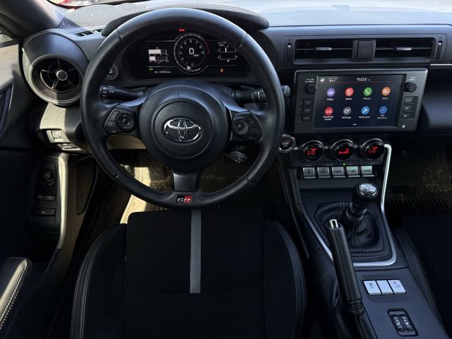 Used 2023 Toyota GR86 Premium w/ ALL Weather Mat Package (TMS) RWD image 11