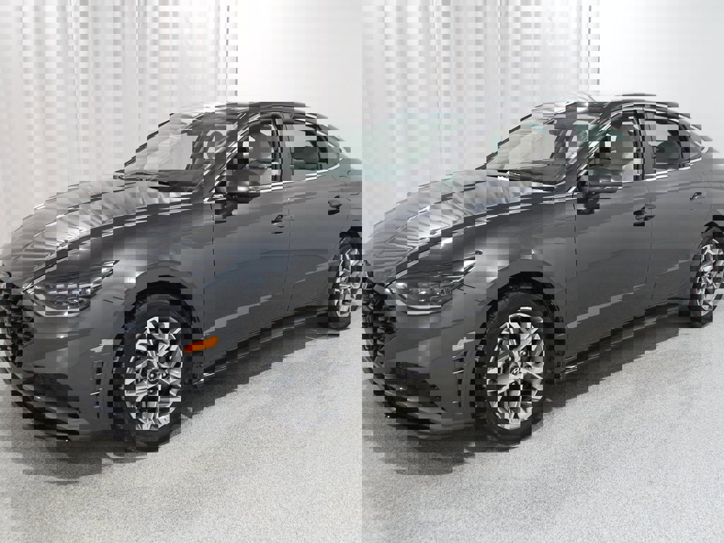 Certified 2023 Hyundai Sonata SEL image 3