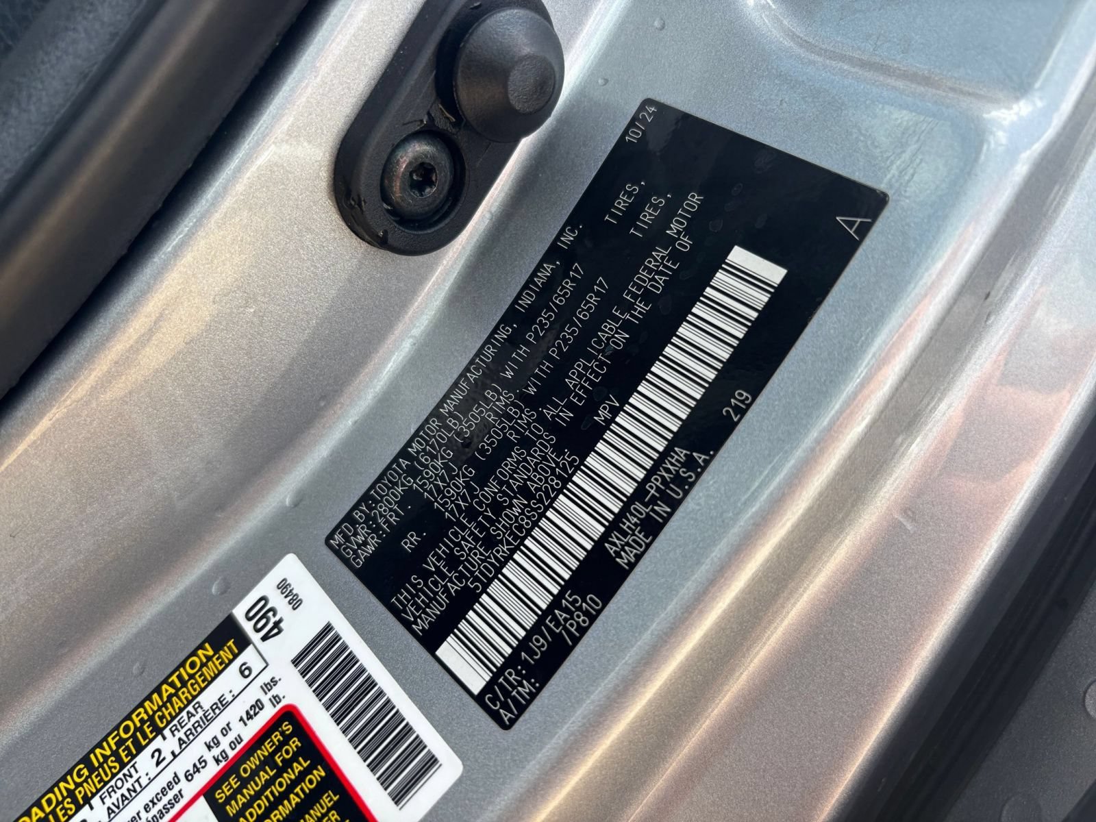Used 2025 Toyota Sienna XLE FWD image 31