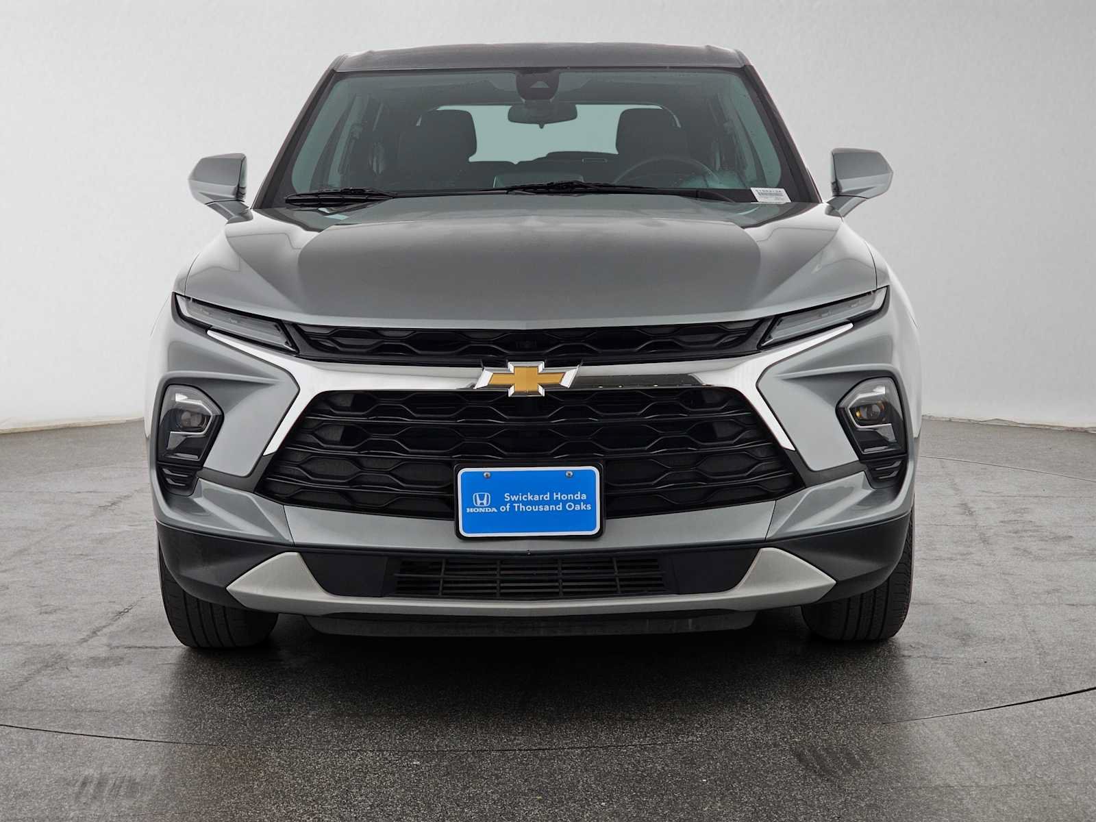Used 2023 Chevrolet Blazer LT FWD image 8