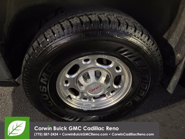 Used 2009 GMC Sierra 2500 SLE w/ Convenience Package AWD/4WD image 41