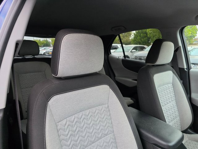Used 2022 Chevrolet Equinox LS w/ LS Convenience Package image 11
