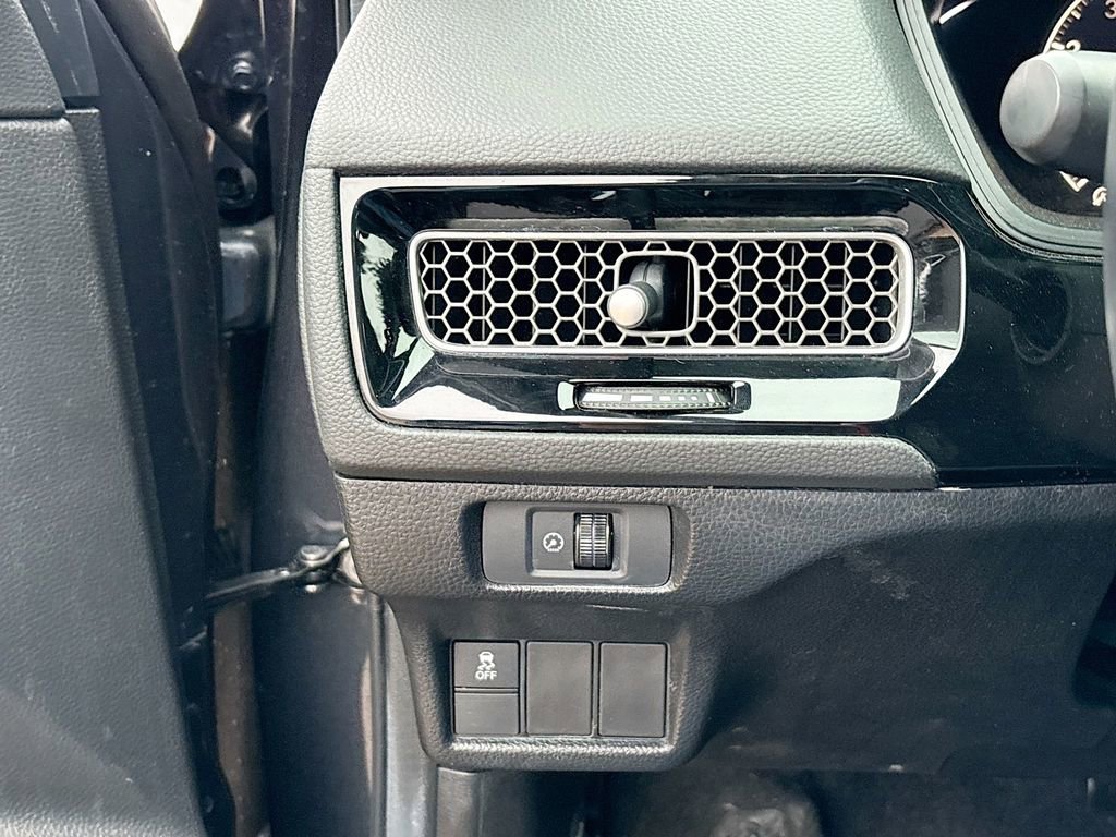 Used 2025 Honda Civic Sport image 10