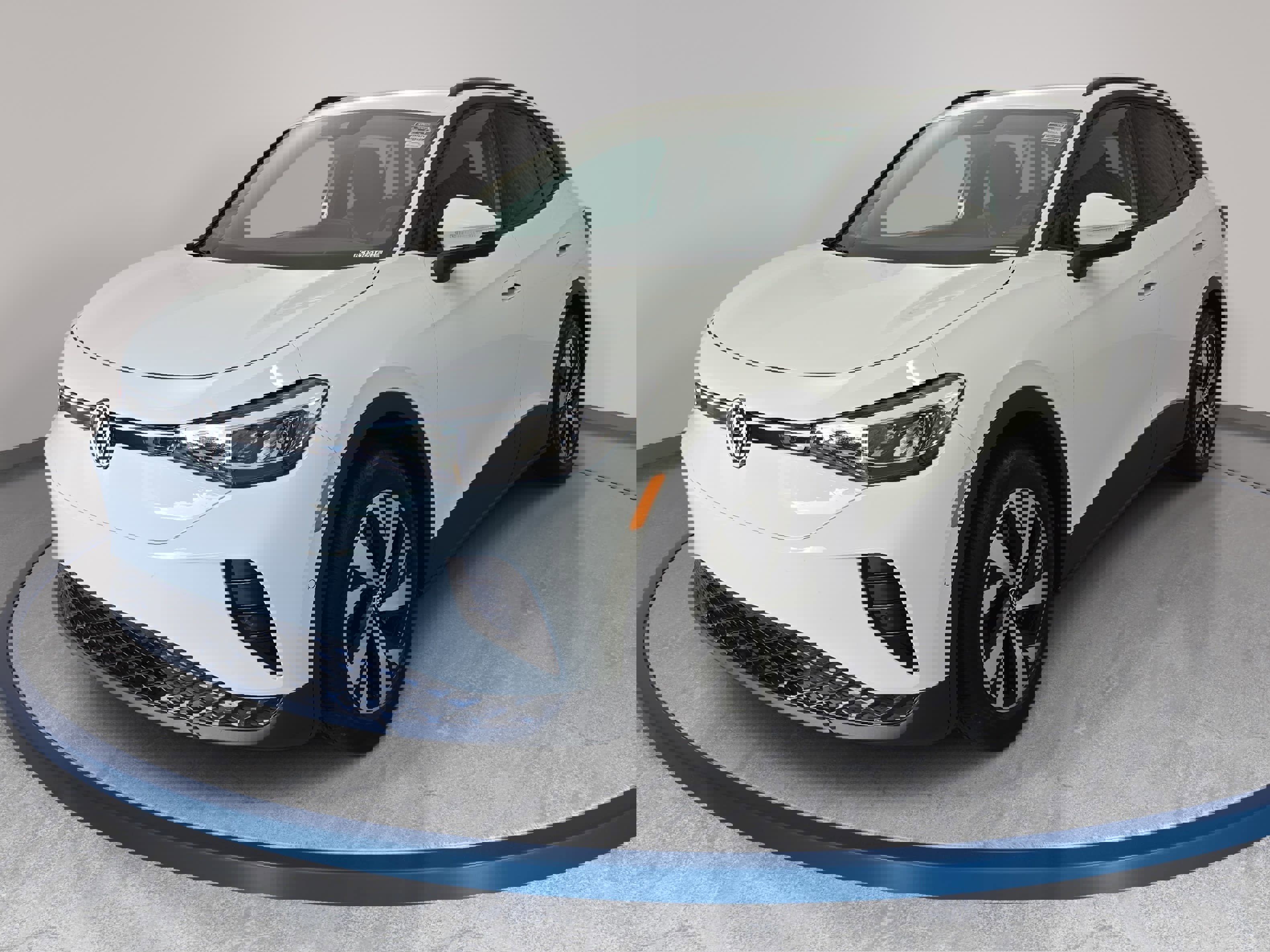 Used 2024 Volkswagen ID.4 2WD image 1