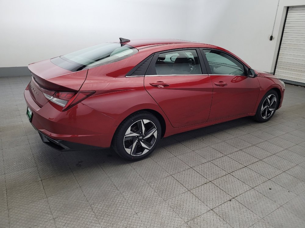 Used 2021 Hyundai Elantra SEL w/ Convenience + Premium Package image 10