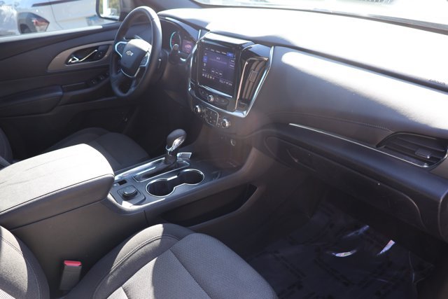Used 2023 Chevrolet Traverse LT AWD/4WD image 27