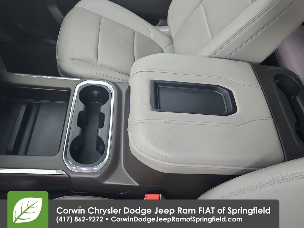 Used 2022 GMC Sierra 2500 SLT w/ SLT Convenience Package image 29