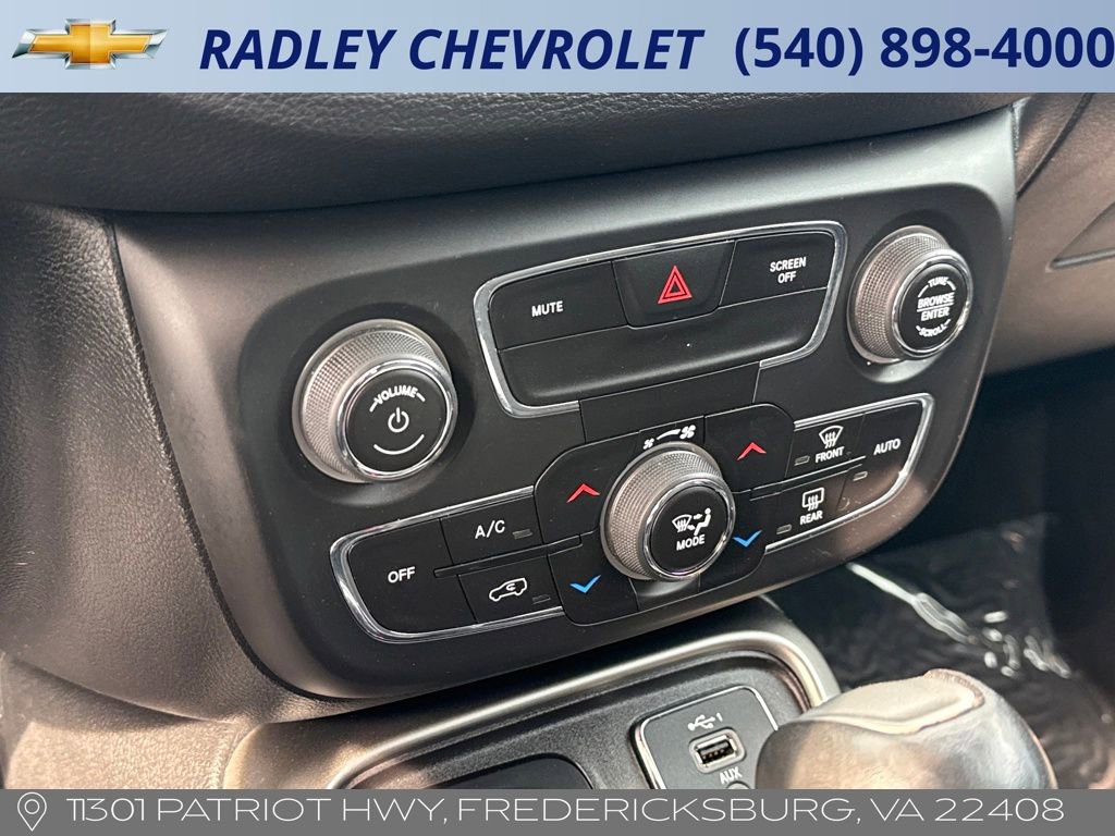 Used 2019 Jeep Compass Latitude w/ Popular Equipment Group image 10