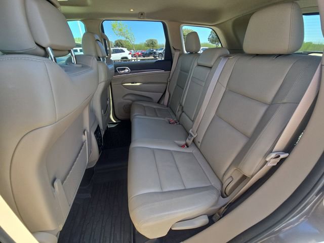 Used 2018 Jeep Grand Cherokee Limited w/ Trailer Tow Group IV image 14