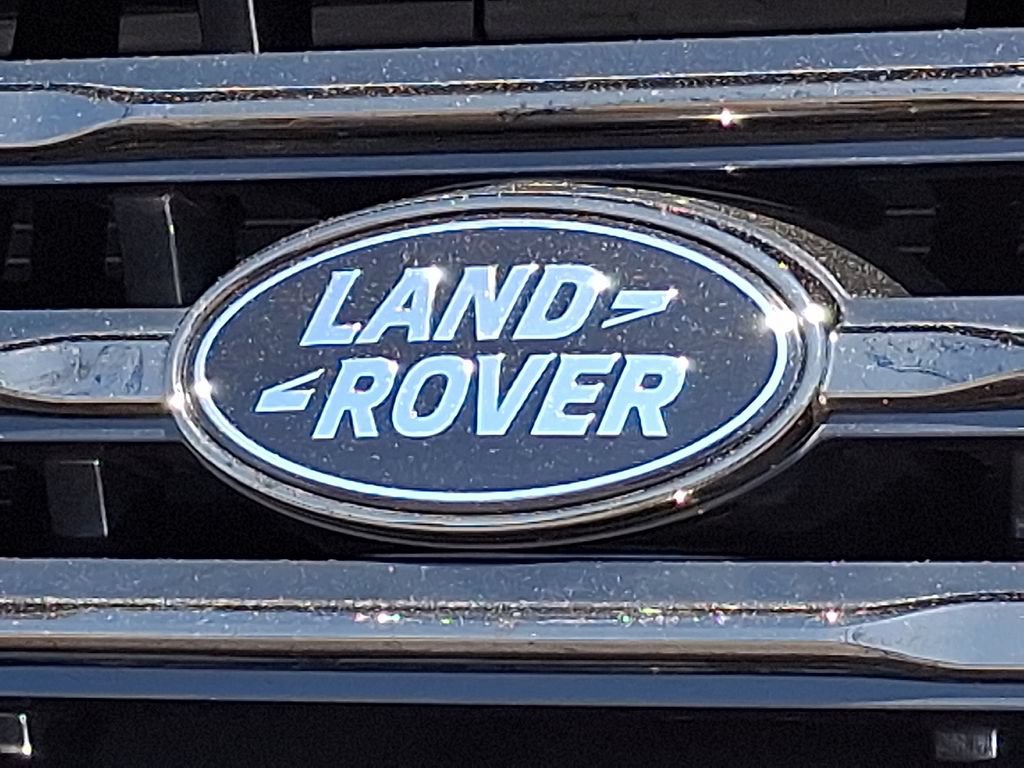 New 2026 Land Rover Range Rover SV AWD/4WD image 18