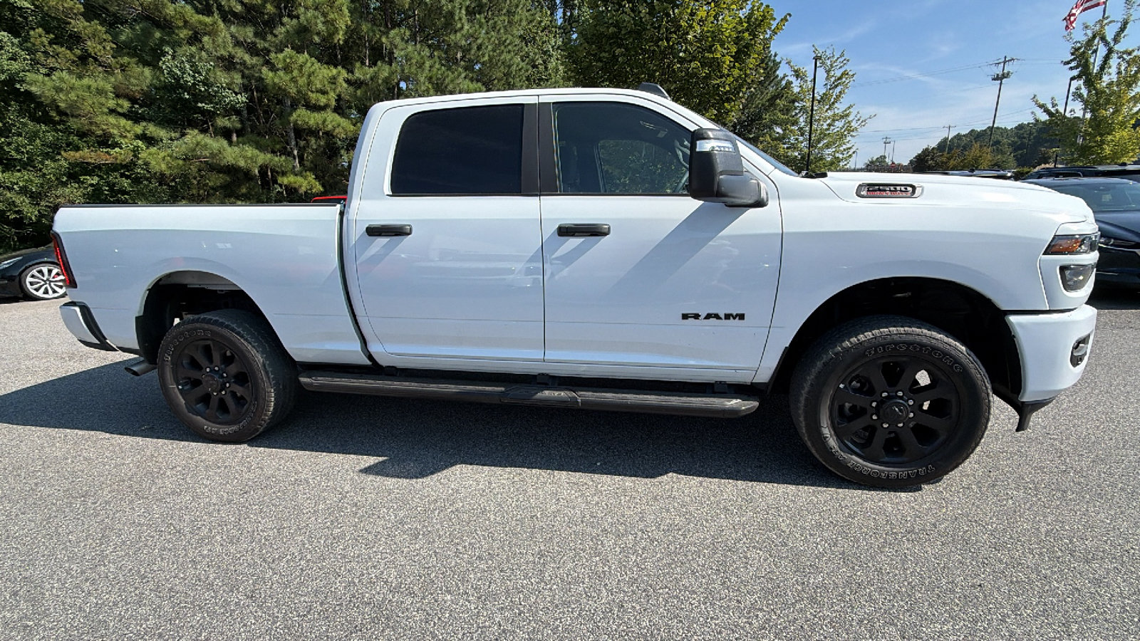 Used 2025 RAM 2500 Big Horn AWD/4WD image 7