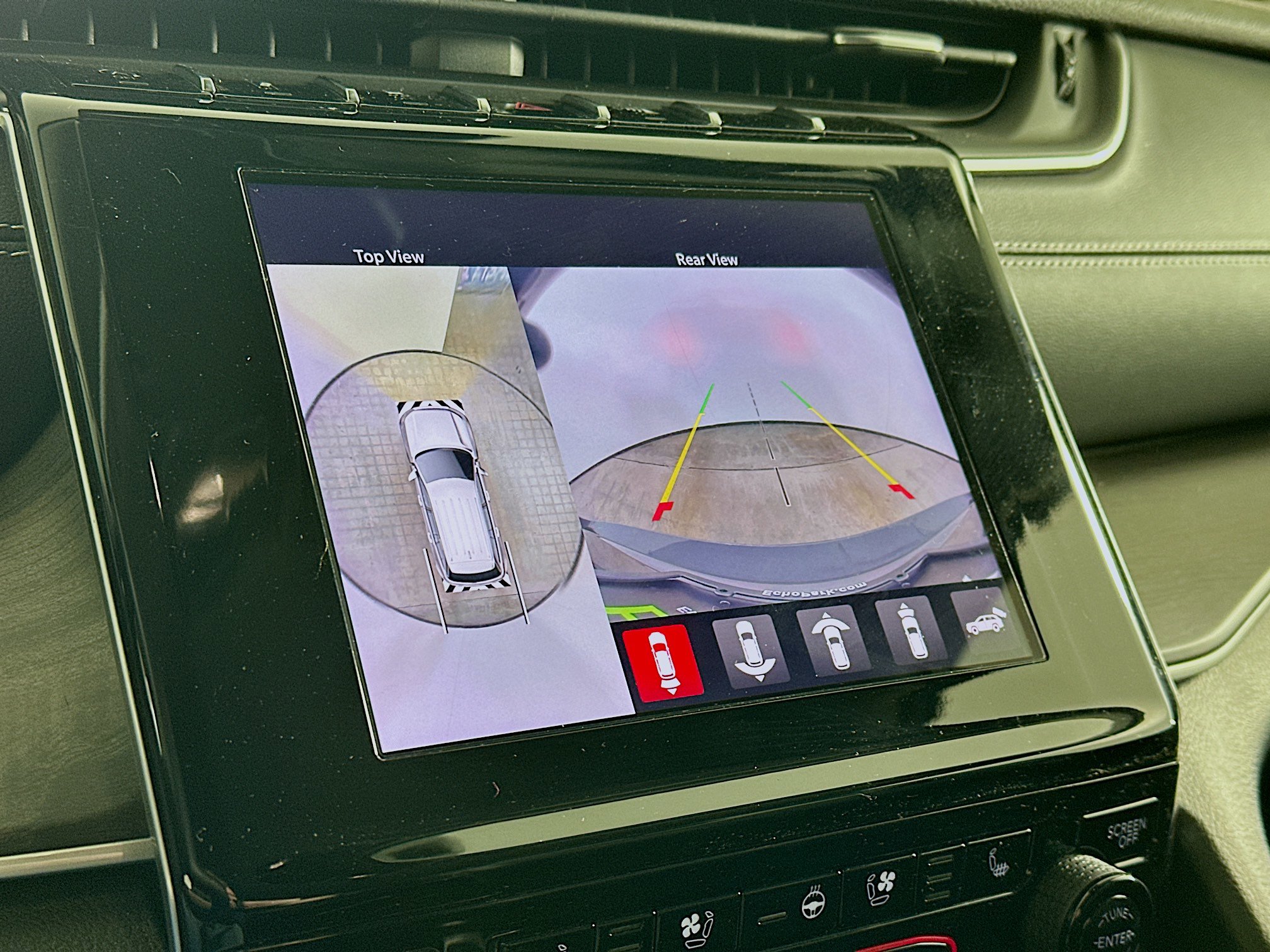 Used 2022 Jeep Grand Cherokee L Limited w/ Luxury Tech Group II image 22