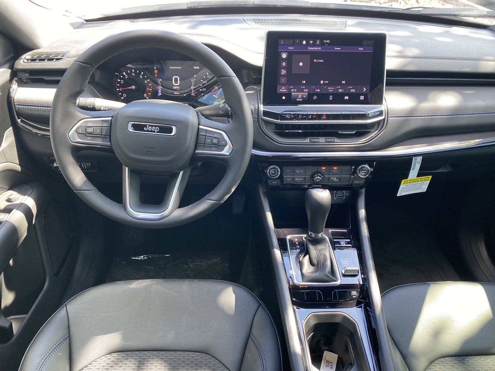 New 2025 Jeep Compass Latitude w/ Altitude Special Edition image 14